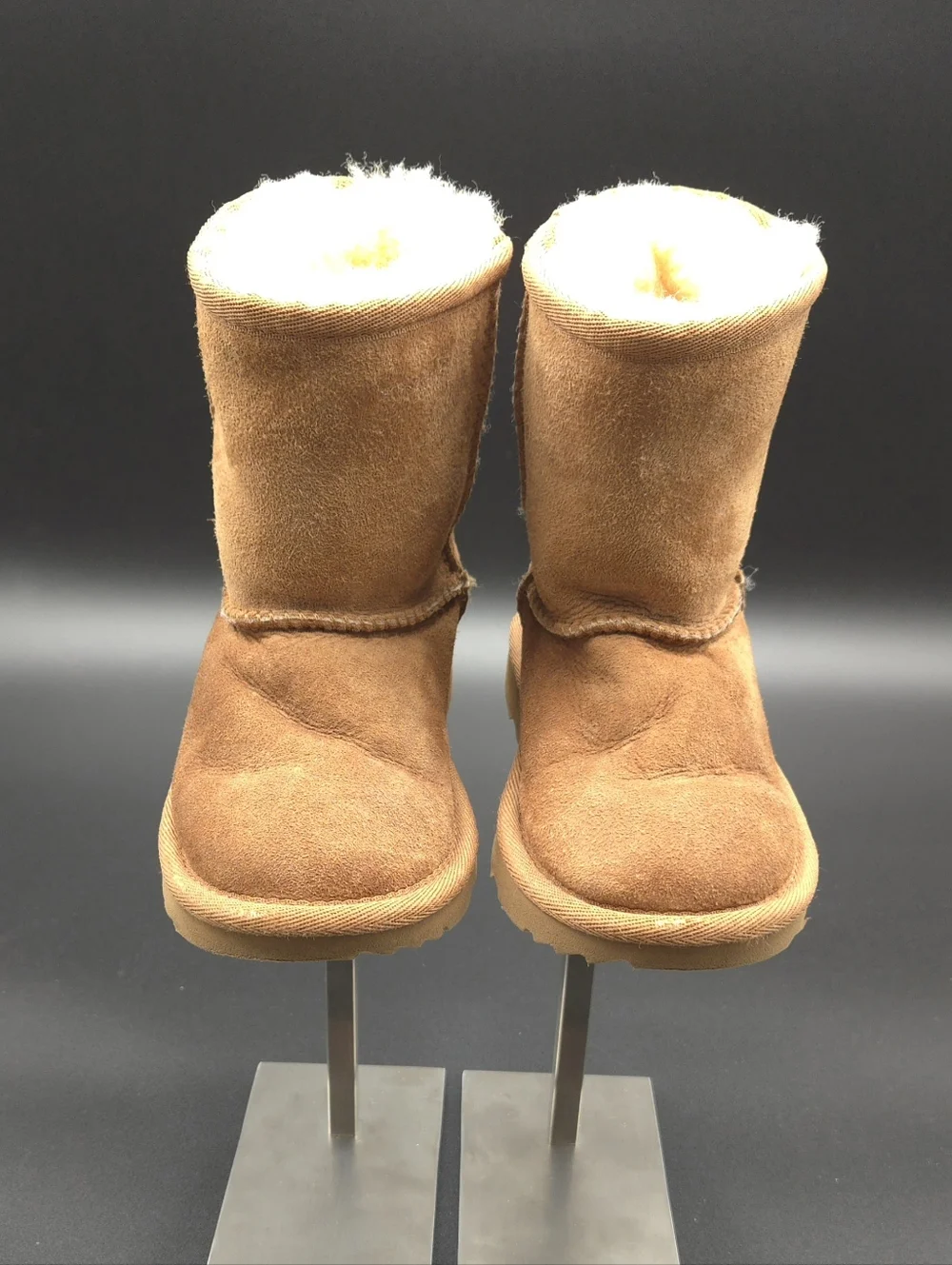 UGG Toddlers’‎ Classic II Boots Chestnut Suede Shearling Size 8T